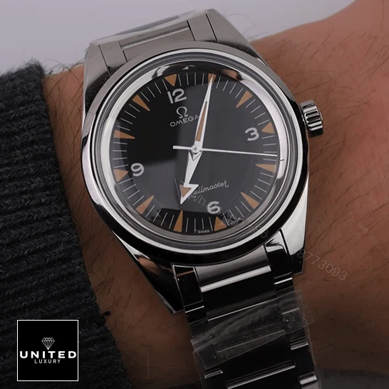 View 6 of Omega Seamaster 38 Replica