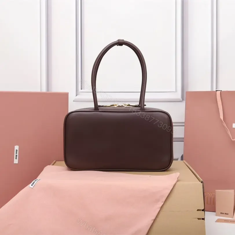 View 2 of 高仿miumiu*5BB172壓紋LOGO手提包小牛皮石楠木色免檢版