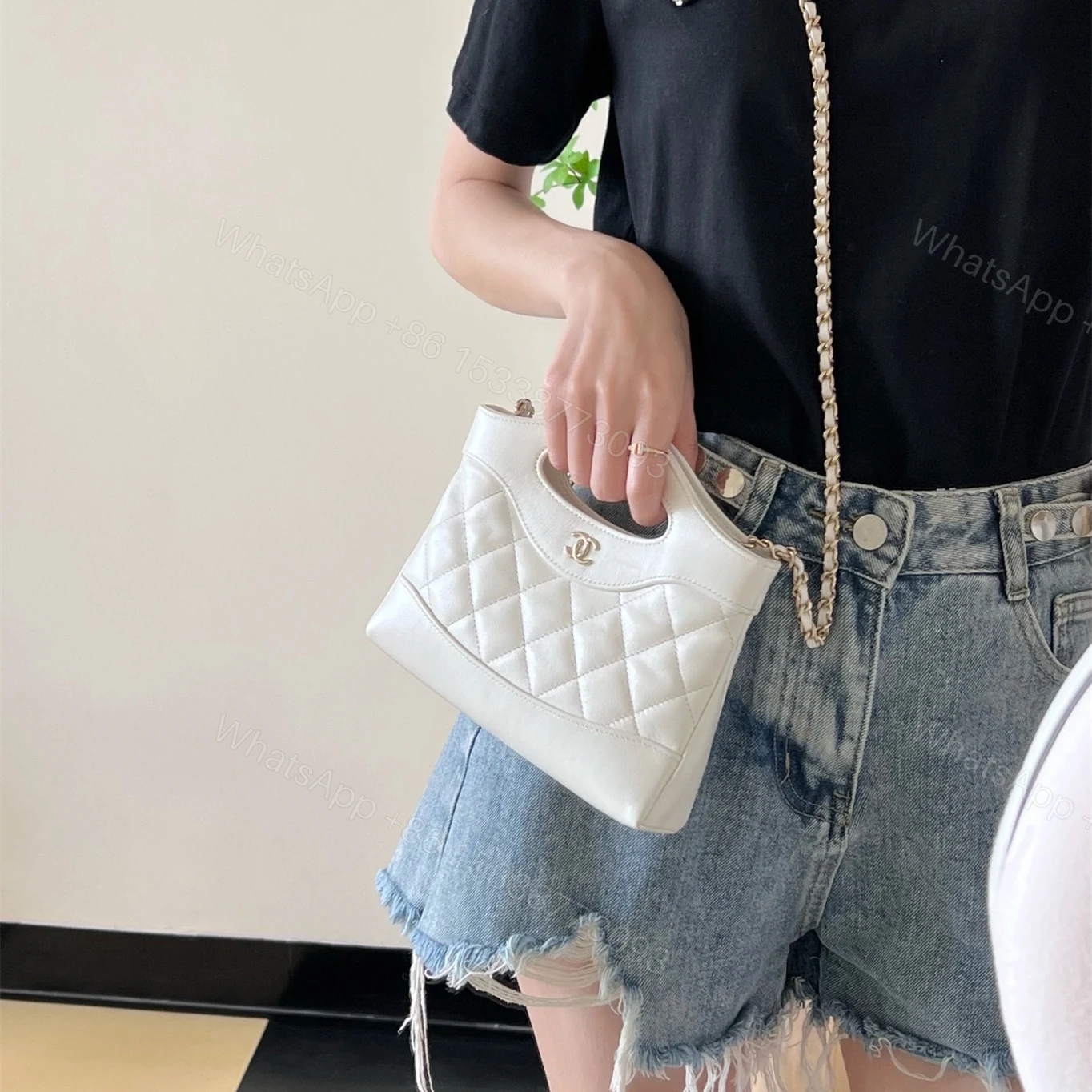 View 18 of 高仿Chanel*24S春夏系列AP3656單肩包白色免檢版