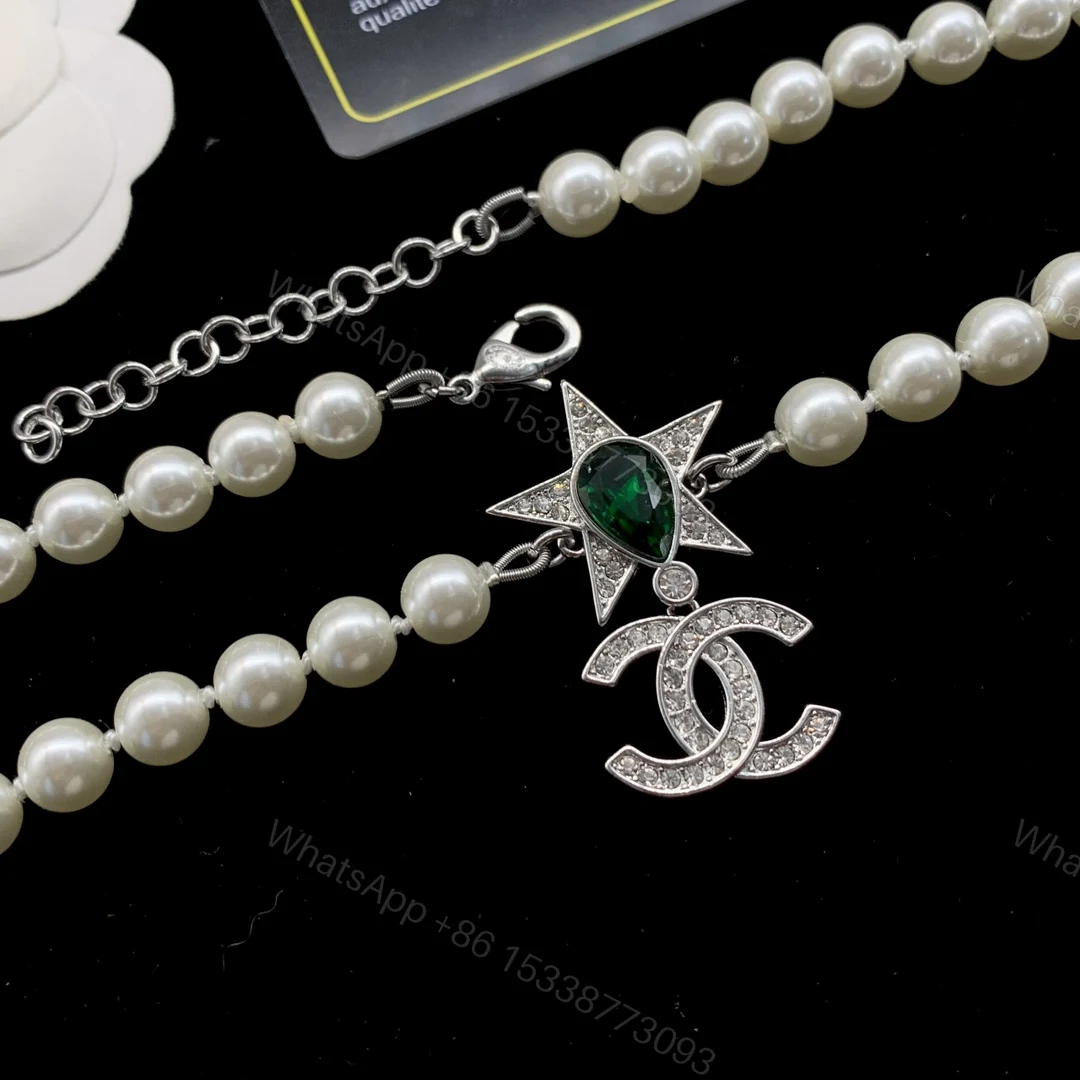 View 3 of EN – Lux Chanel Necklaces 019