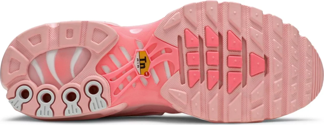 View 4 of Air Max Plus 'City Special - Atlanta' (Nike Tn) DH0155-600