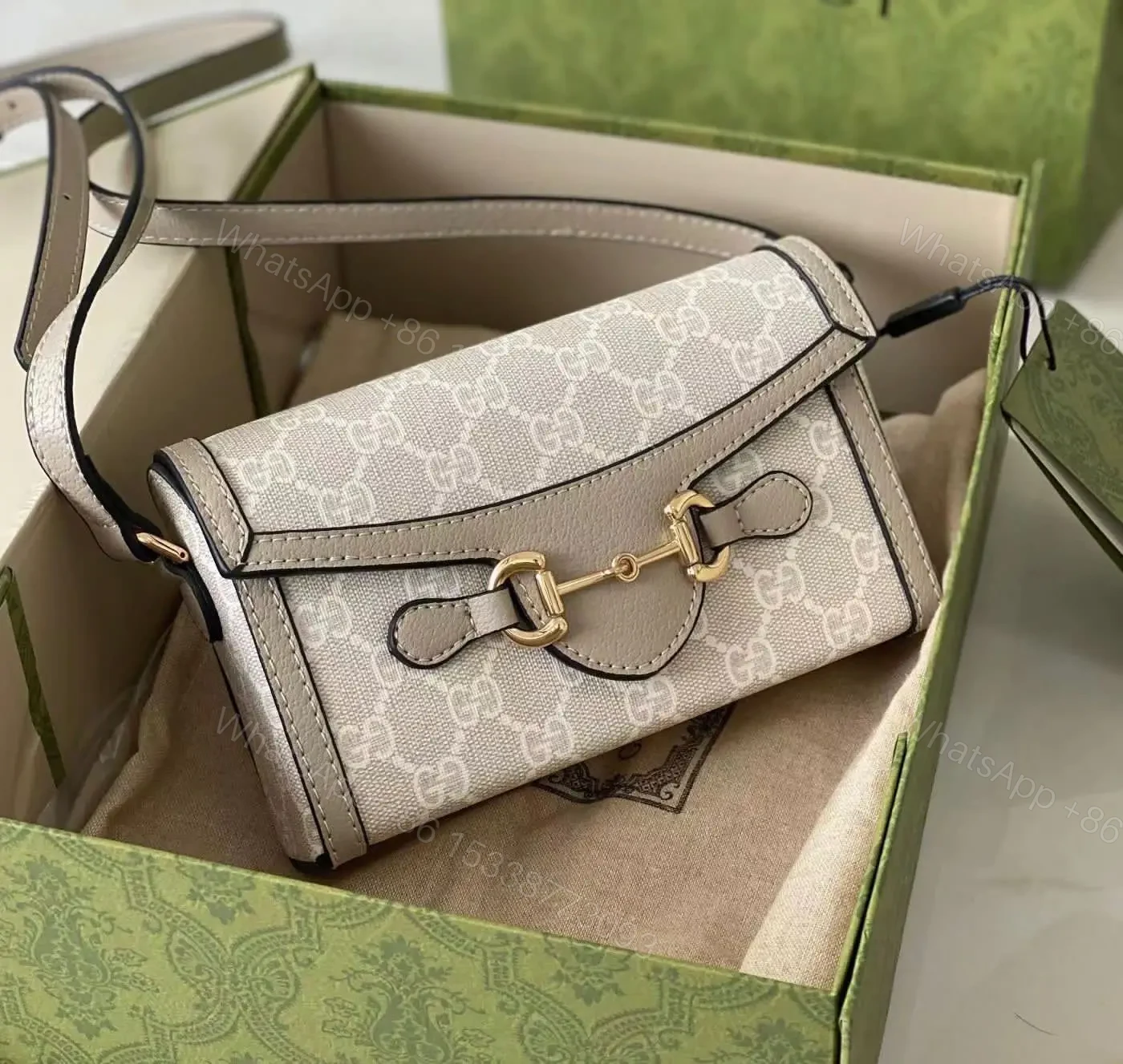 GUCCI — view 1