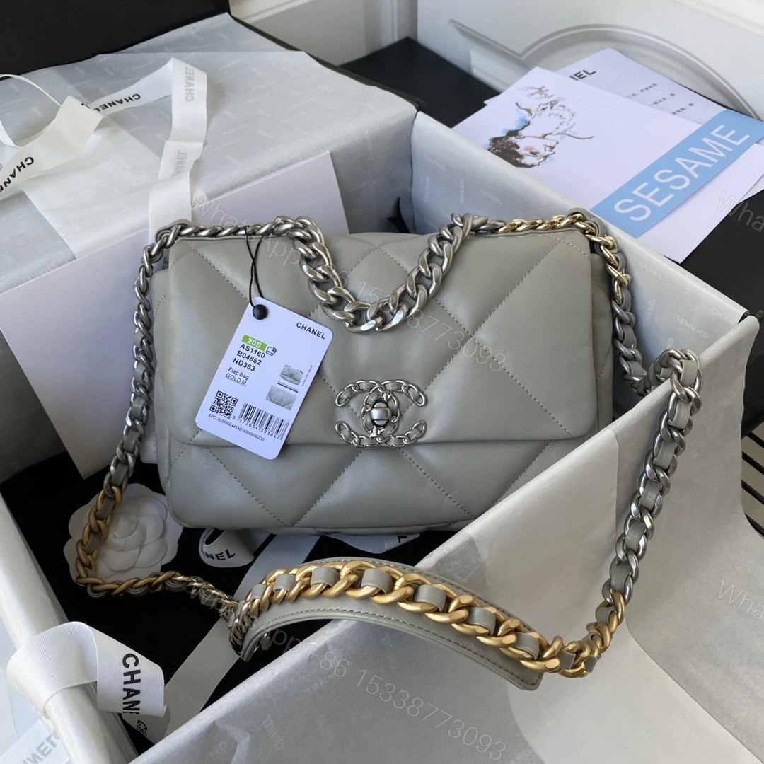 CHANEL 高仿 2.55 灰白色軟皮雙色鏈條包 奢華羊皮肩背包 — view 1
