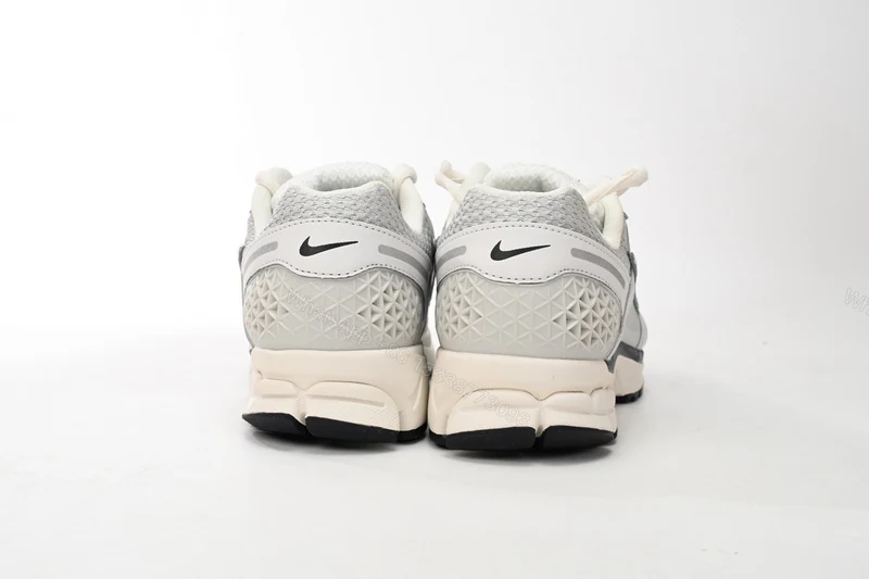 View 4 of Nike Air Zoom Vomero 5 Silver FD0884-025
