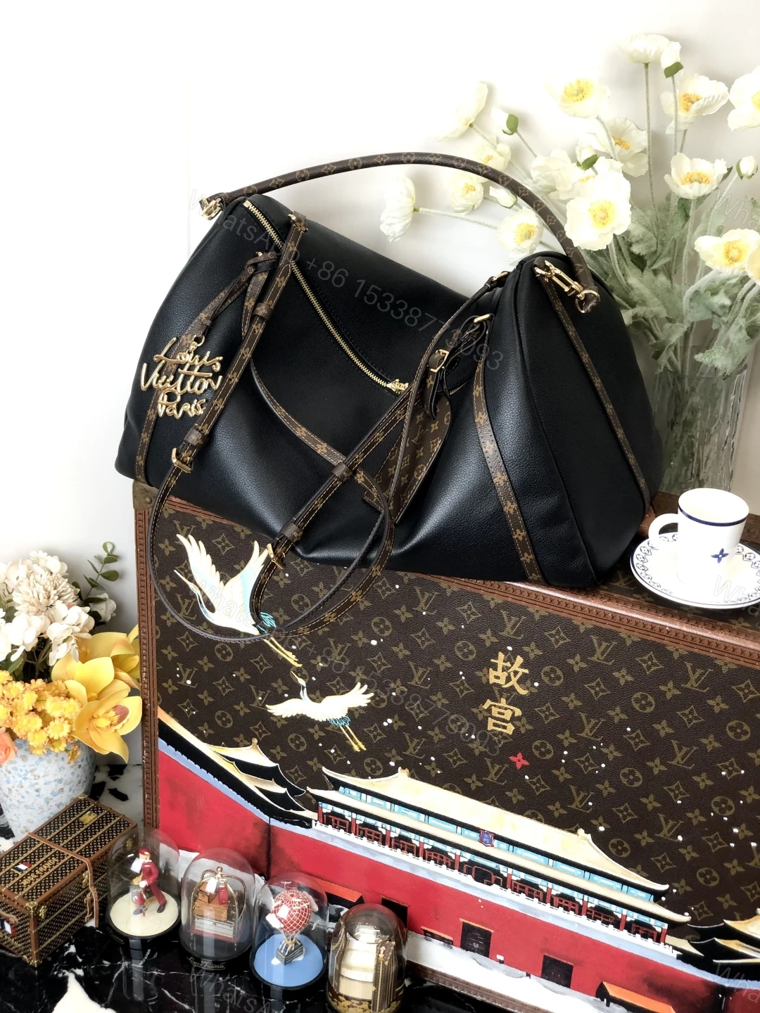 LV 一比一 黑色大型旅行包 Monogram肩帶 — view 1