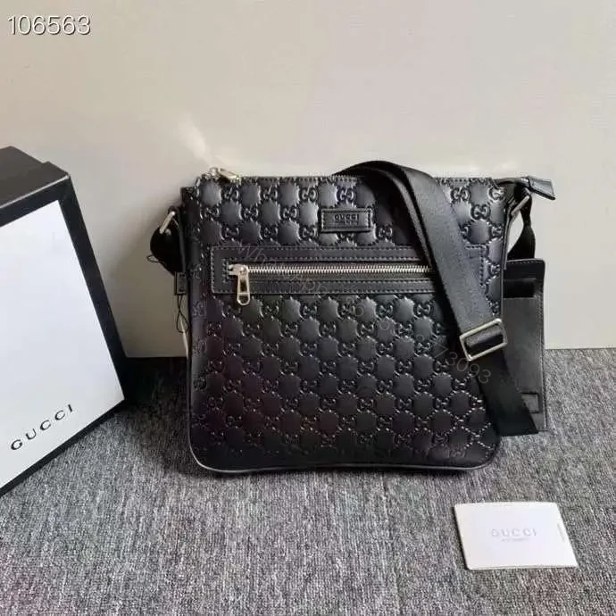GUCCI — view 1
