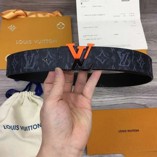 View 2 of LOUIS VUITTON SHAPE 40MM REVERSIBLE BELT – B95