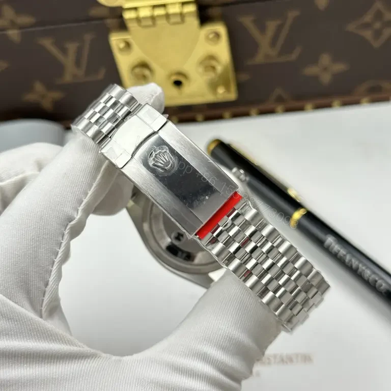 View 3 of Replica Rolex Datejust 36mm Silver Dial Jubilee