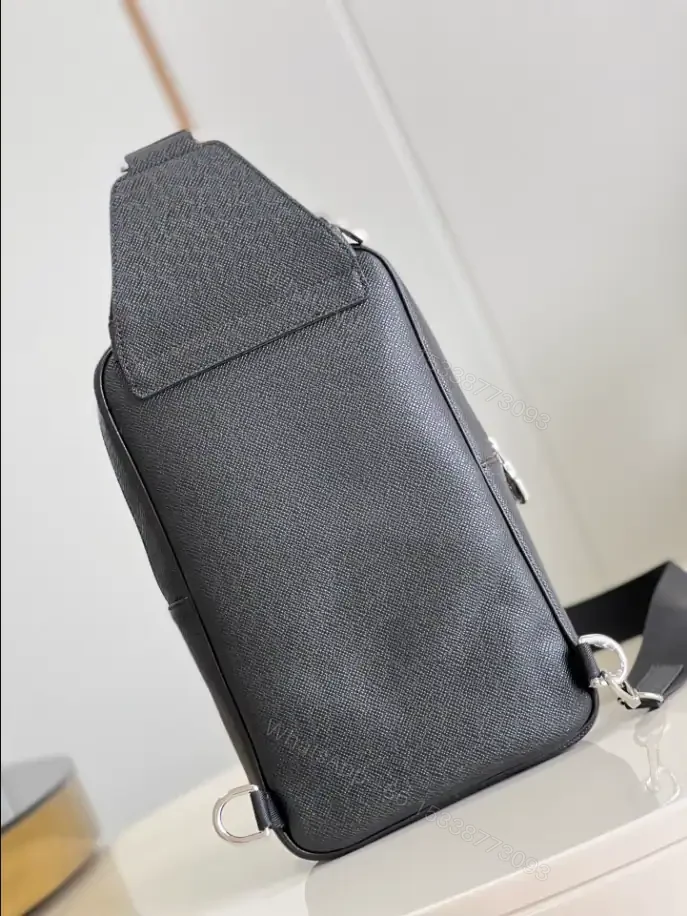 View 6 of LOUIS VUITTON AVENUE SLINGBAG – LBV417
