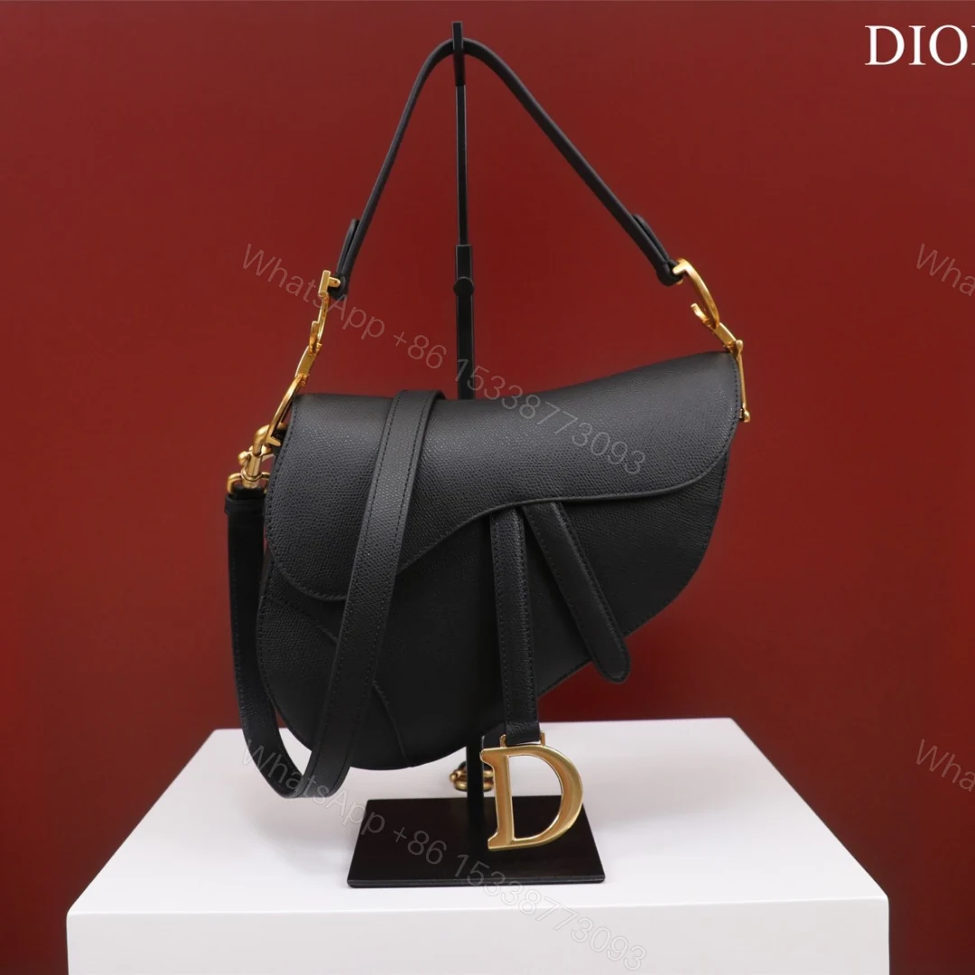 Dior Saddle 11 Handbags Black With Lock Yellow Gold 25x20x6.5cm — view 1