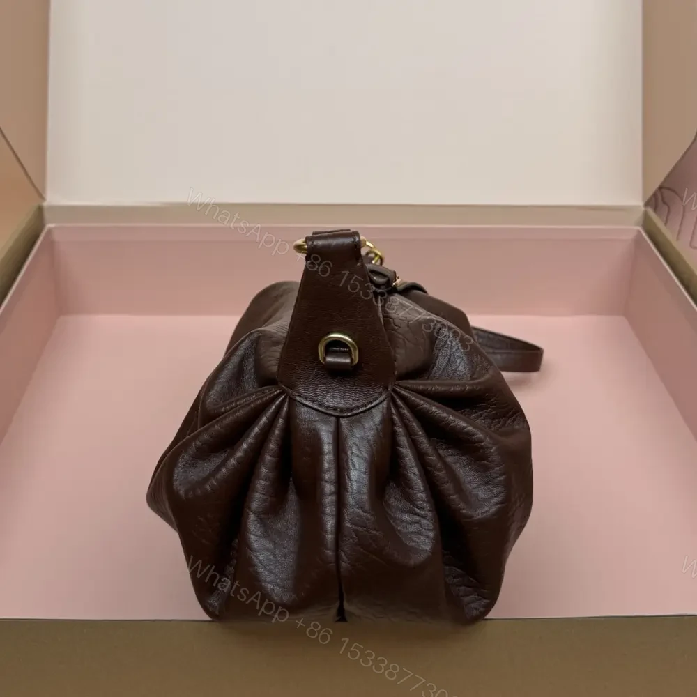 View 4 of 高仿miumiu*5BC191小羊皮單肩包焦糖色免檢版