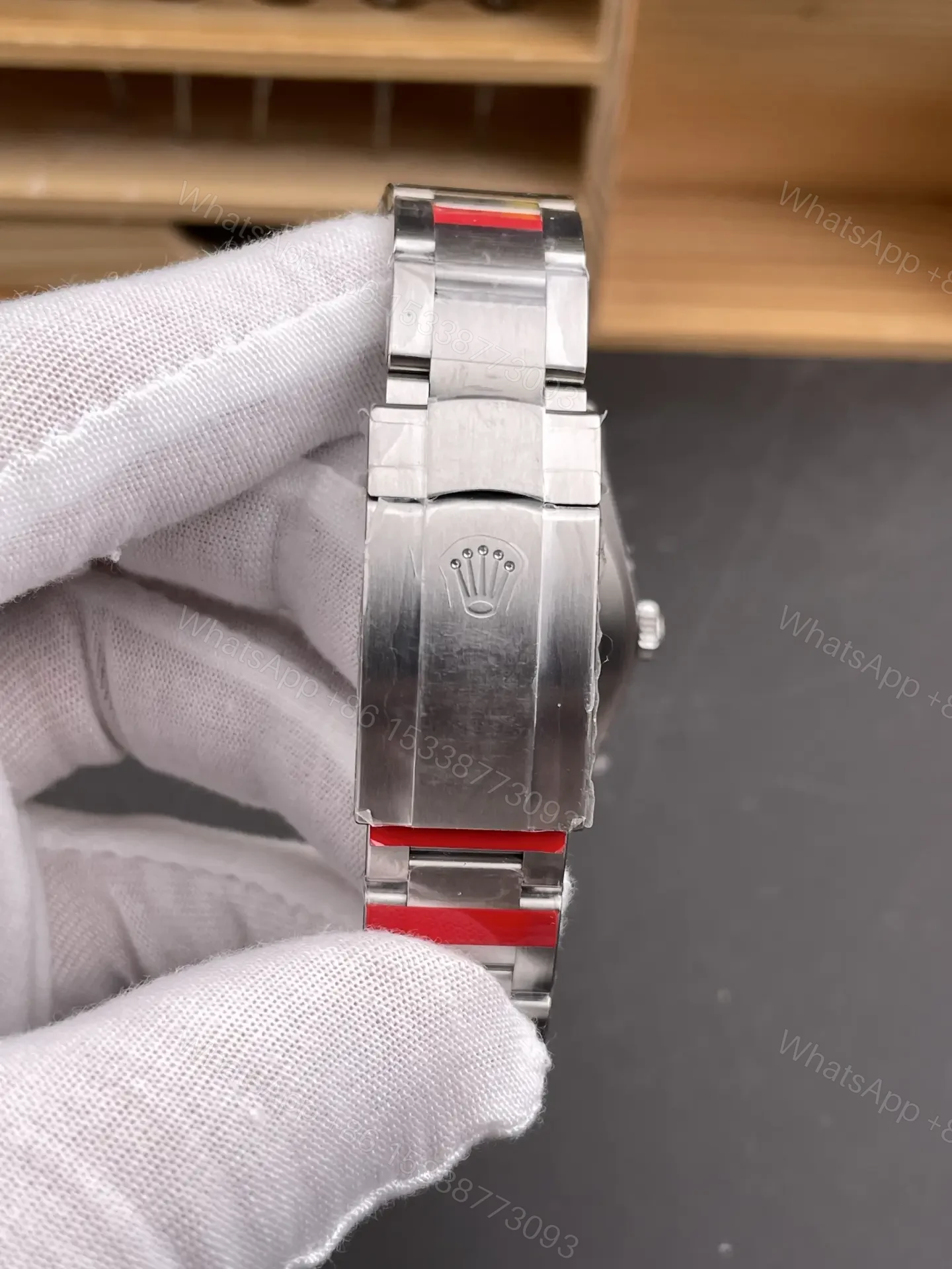 View 7 of Rolex Oyster Perpetual 41 134300 Silver Dial Watch 134300-0001