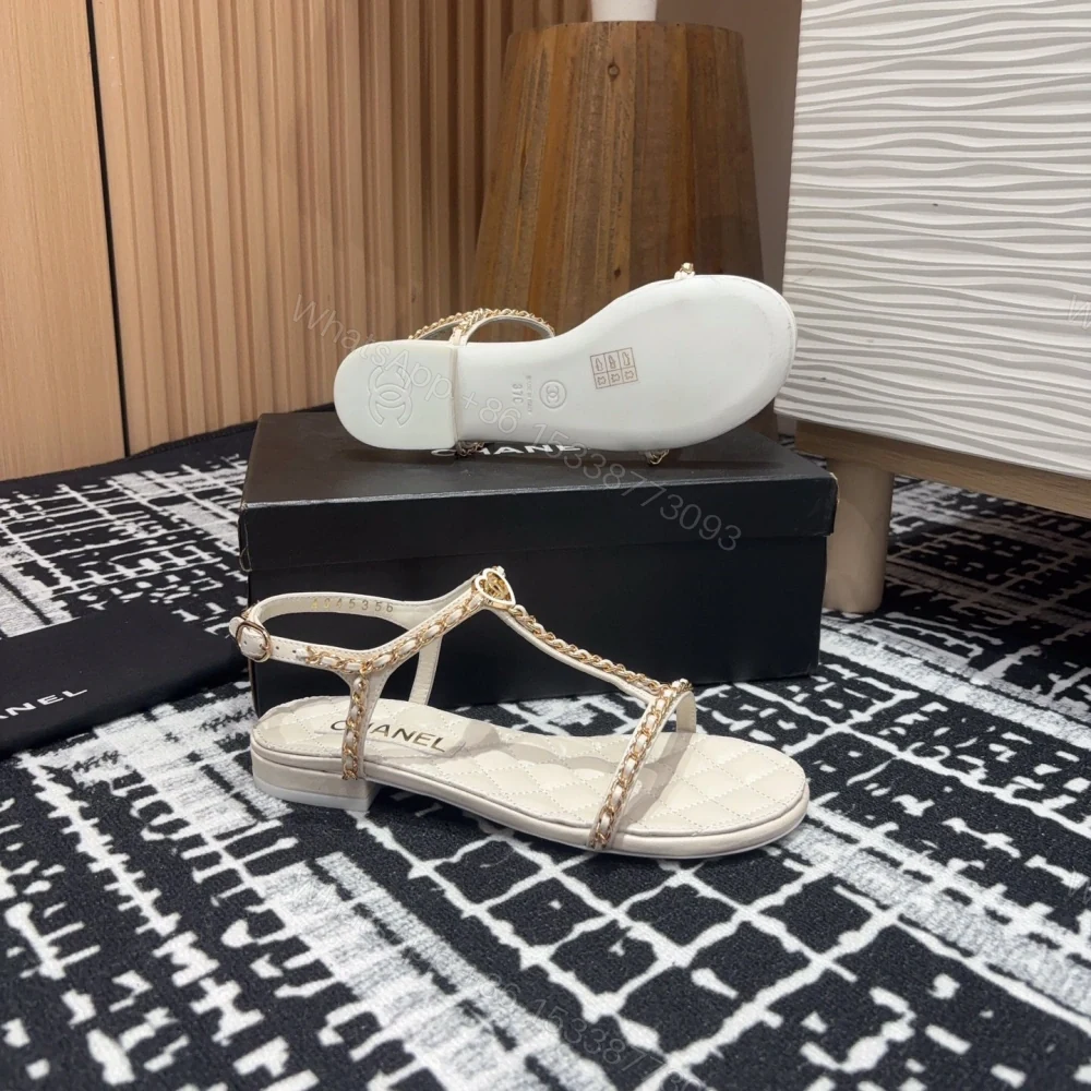 View 9 of 高仿Chanel*25C系列G46111C小羊皮平底涼鞋白色免檢版