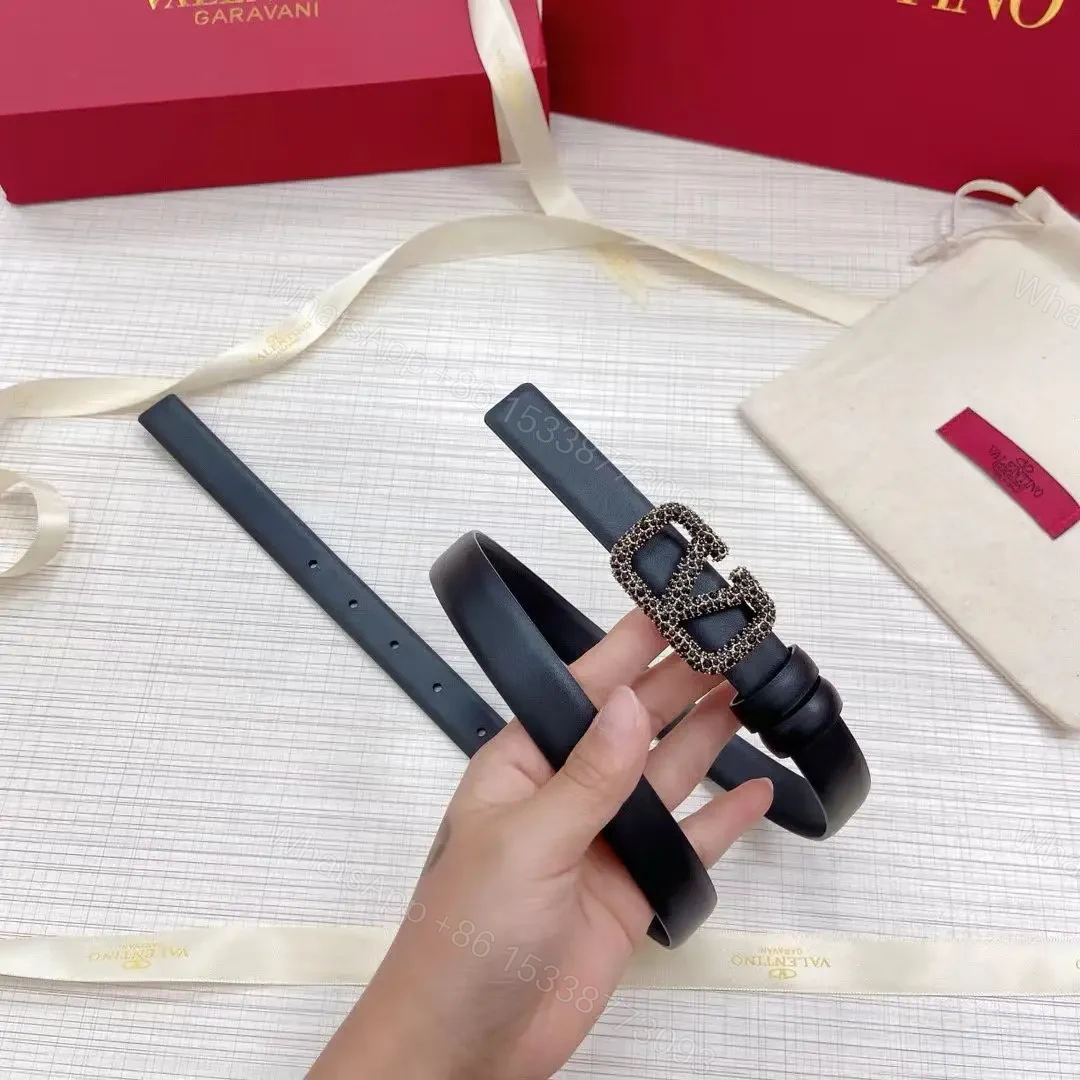 VALENTINO — view 1