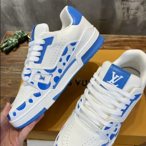 View 8 of LOUIS VUITTON X YAYOI KUSAMA TRAINER CALF LEATHER SNEAKER IN BLUE AND WHITE – LSVT375
