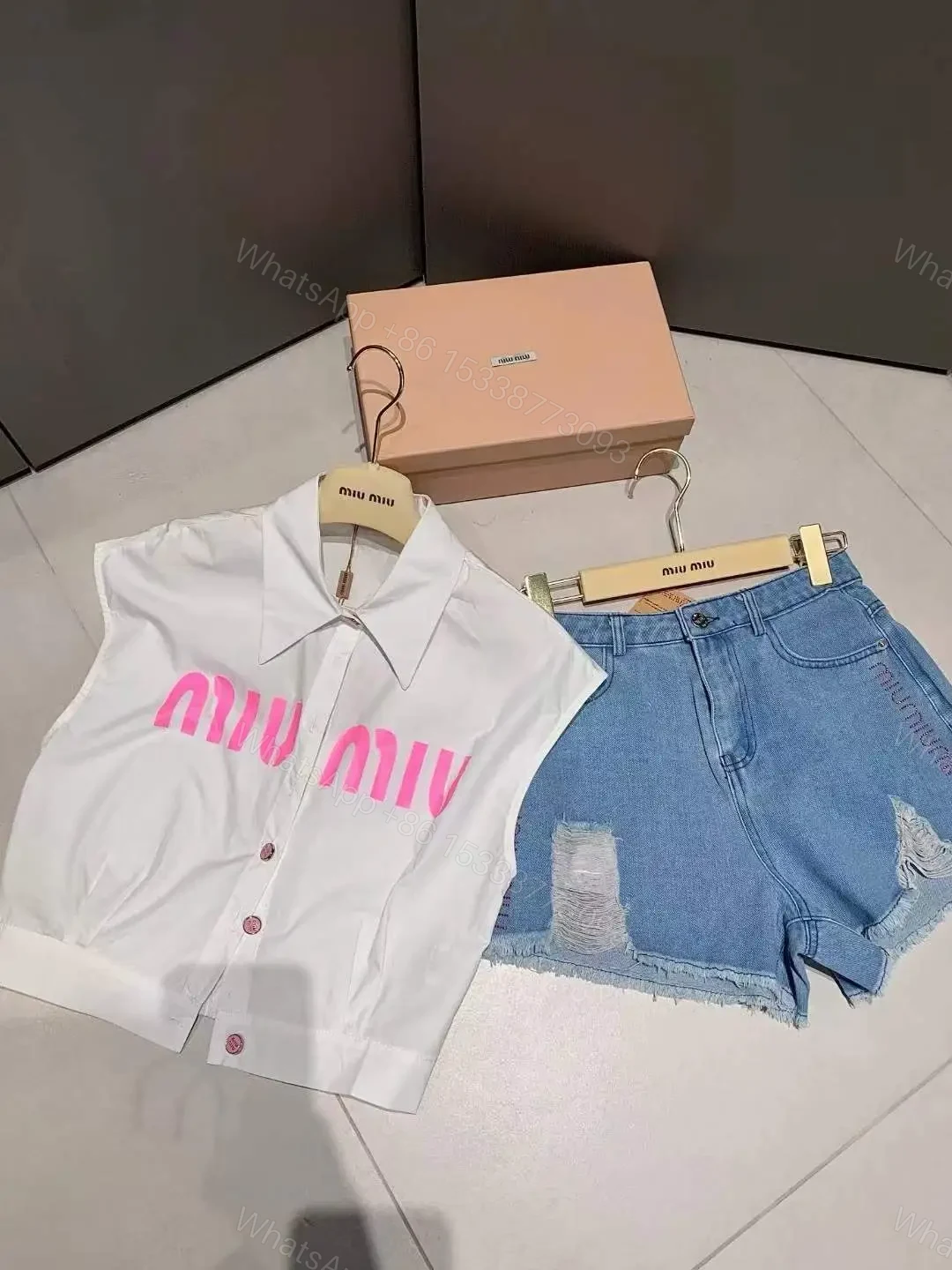 MIU MIU — view 1