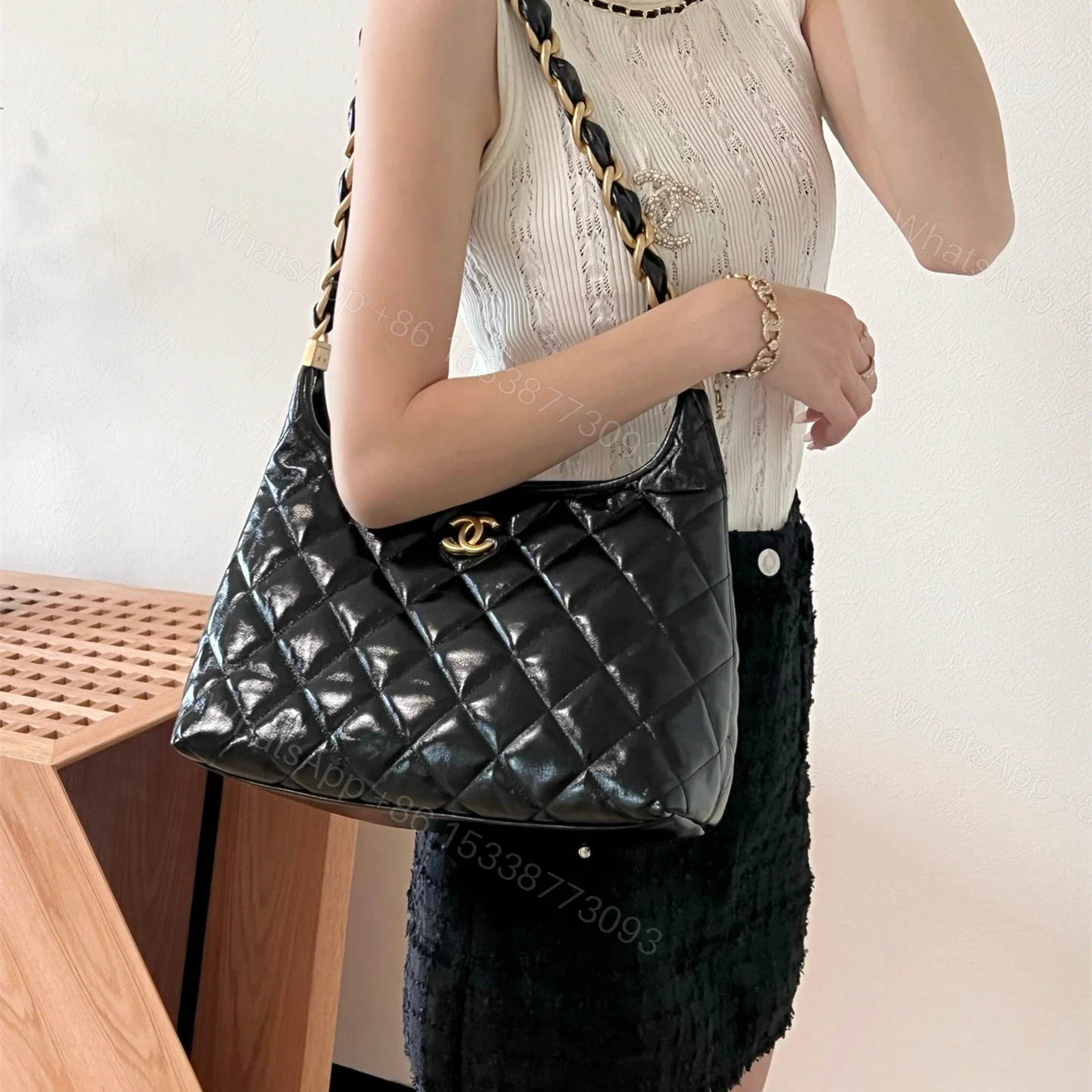 View 23 of 高仿Chanel*24A系列AS4923小羊皮流浪包小號免檢版