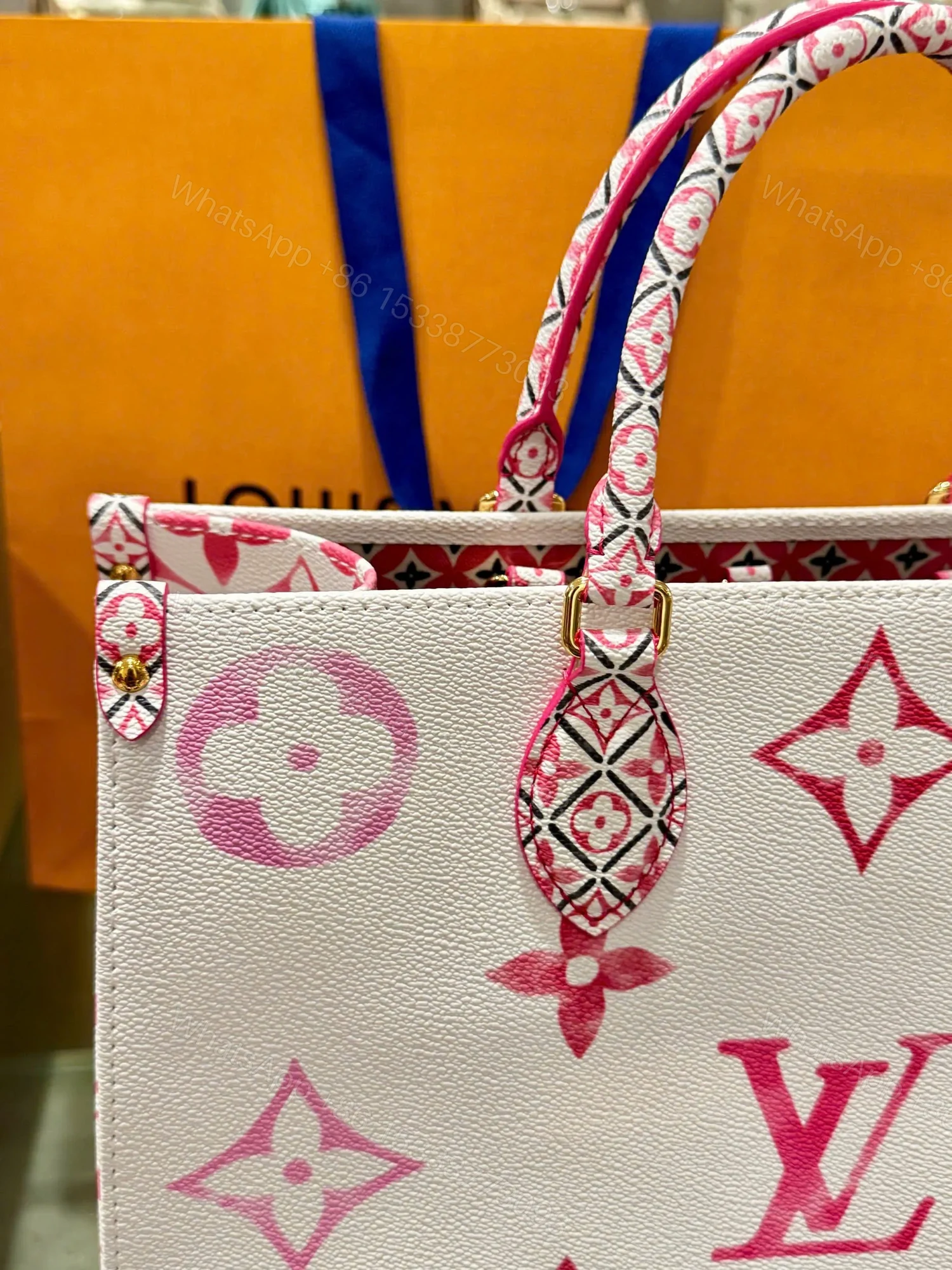 View 2 of Louis Vuitton LV Onthego Monogram Pattern 35cm