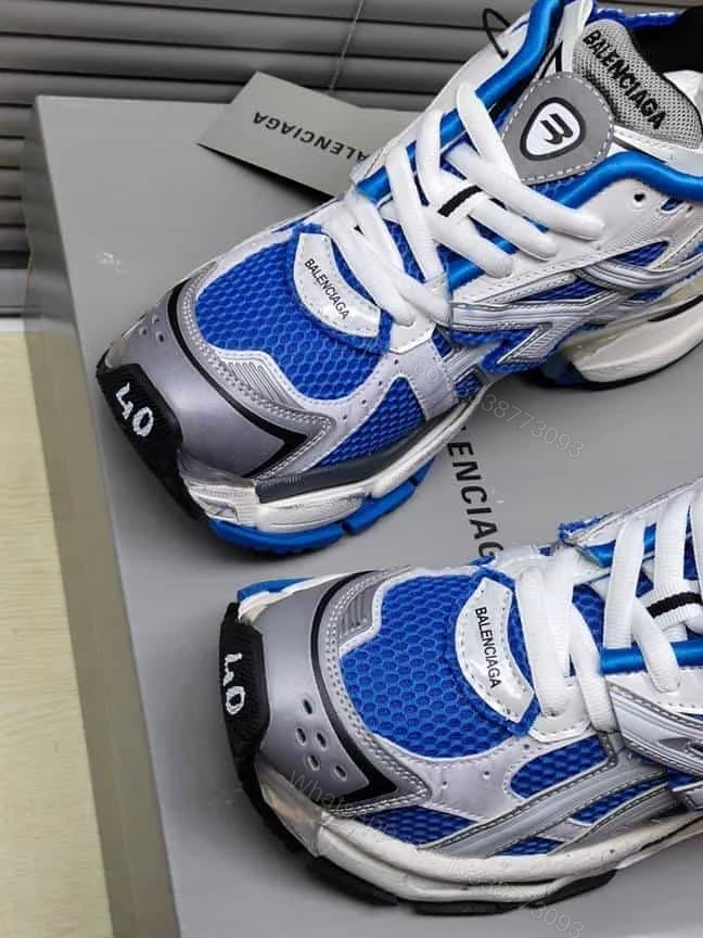 View 5 of BALENCIAGA MEN’S RUNNER SNEAKER – BB176