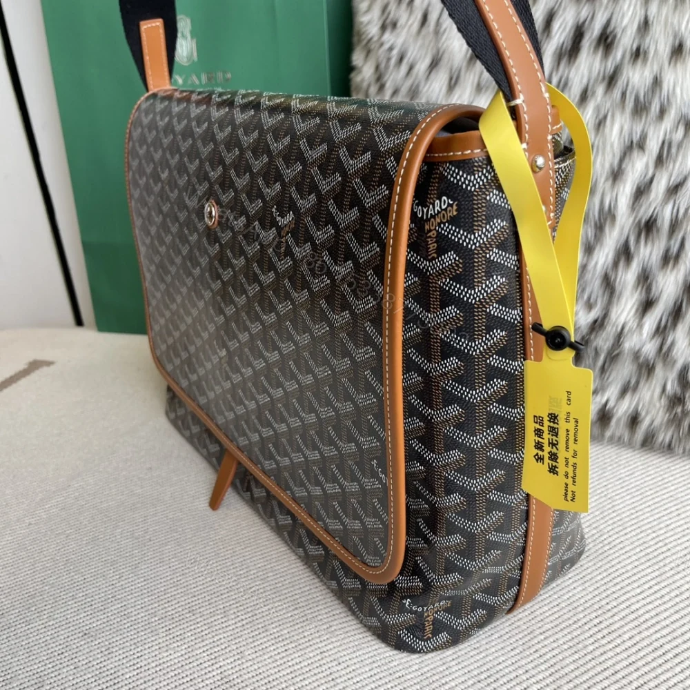 View 7 of 高仿Goyard*Capetien系列CAPETIE郵差包棕色中號免檢版
