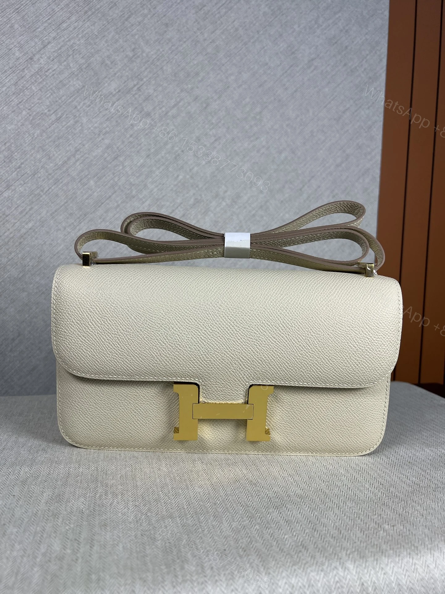 Hermes Constance 一比一奶油白Epsom皮H扣斜背包精品女包 — view 1