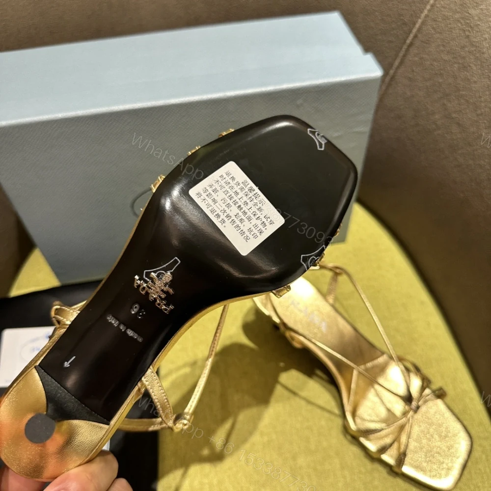 View 9 of 高仿Prada*1X504N方頭一字中踭涼鞋5.5CM金色免檢版