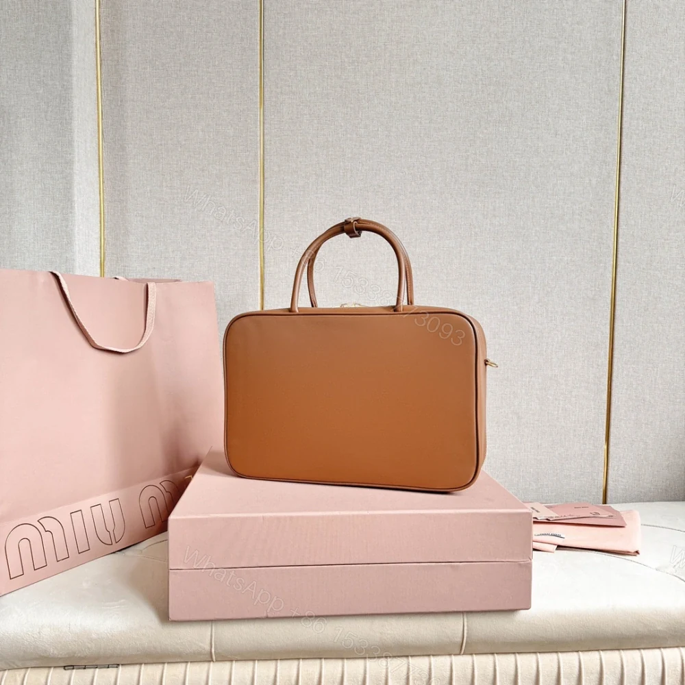 View 2 of 高仿miumiu*5BB17長肩帶公文包棕色免檢版