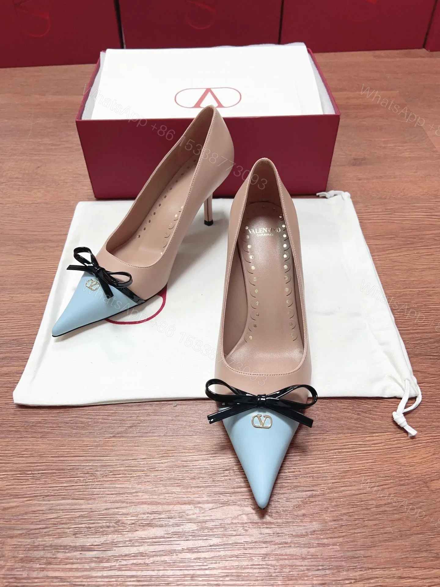 Valentino Women Beige Leather Blue Bow Detail Pumps — view 1