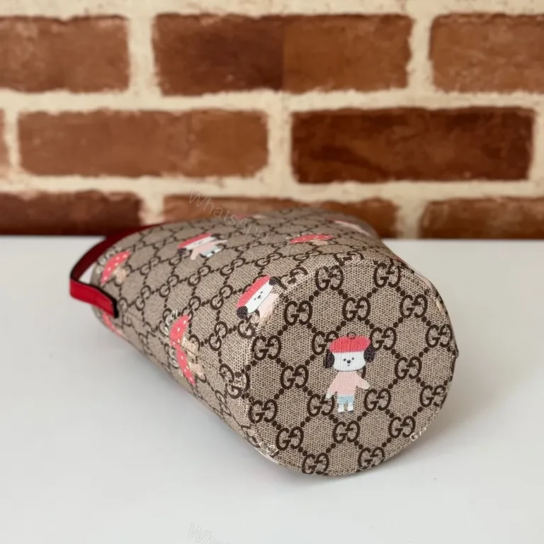 View 6 of Mini Bucket Bag GG Supreme with Toasted Icons - Daily Luxury