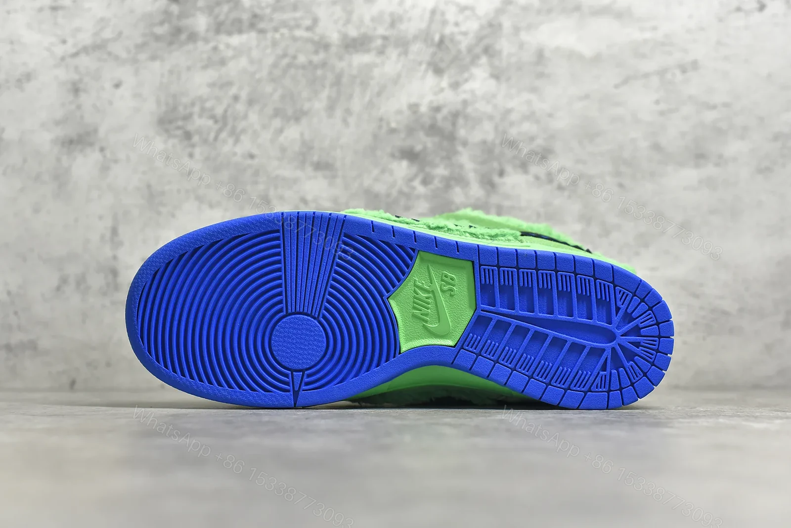 View 7 of Nike SB Dunk Low Grateful Dead Bears Green Reps