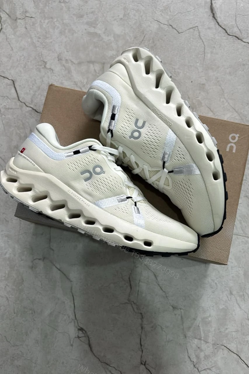 View 9 of FIRST COPY ON cloud running sports confirt shoes