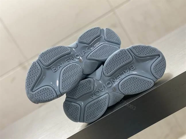 View 7 of BALENCIAGA TRIPLE S SNEAKER – BB175
