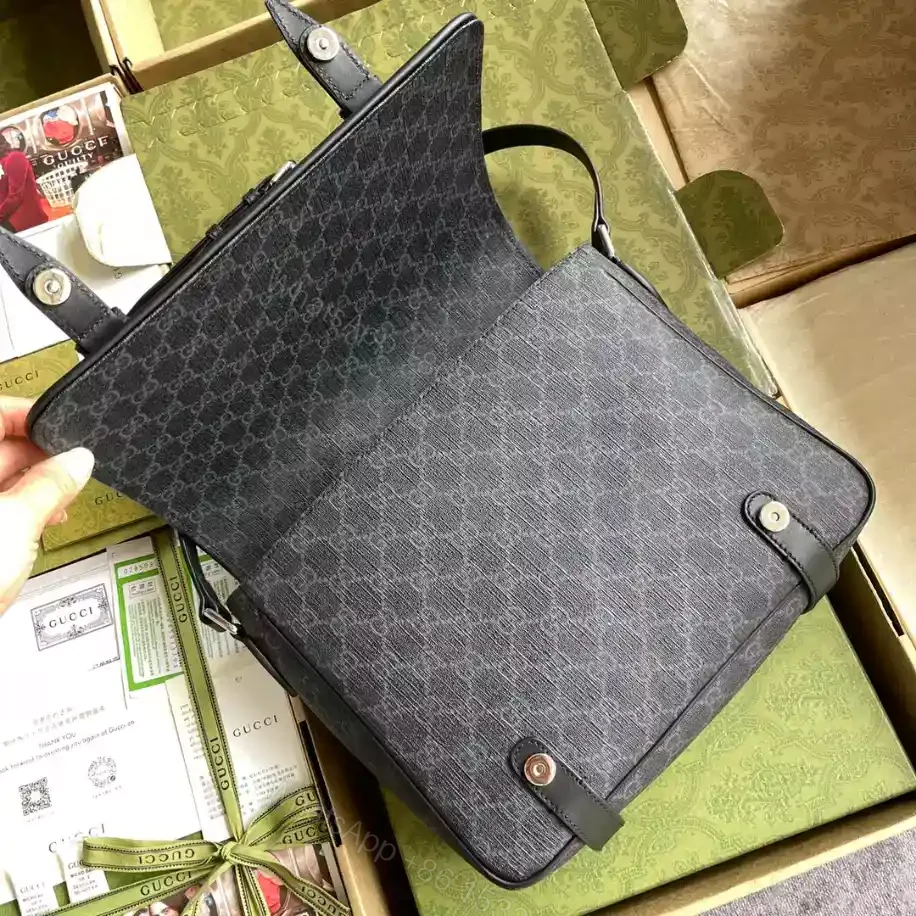 View 4 of GG MESSENGER BAG – GBC060