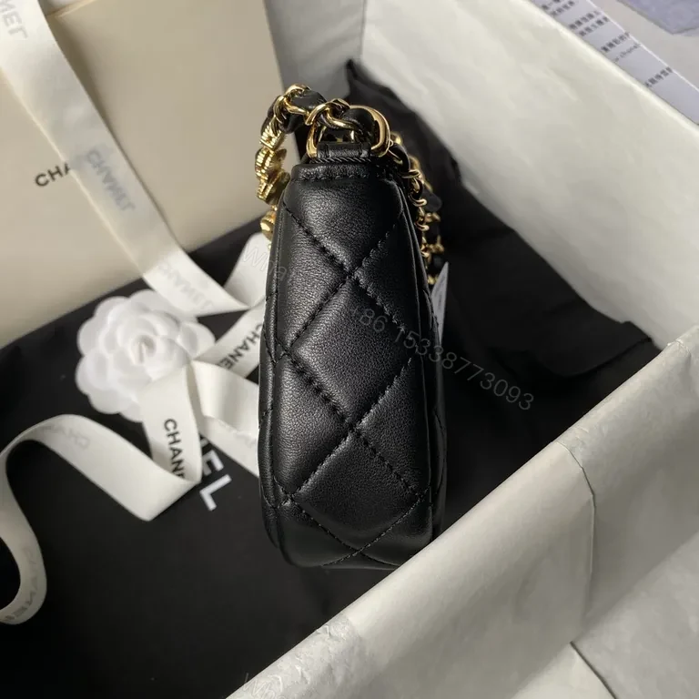 View 2 of Chic Quilted Chain Bag: Luxury, Everyday Style, Crossbody