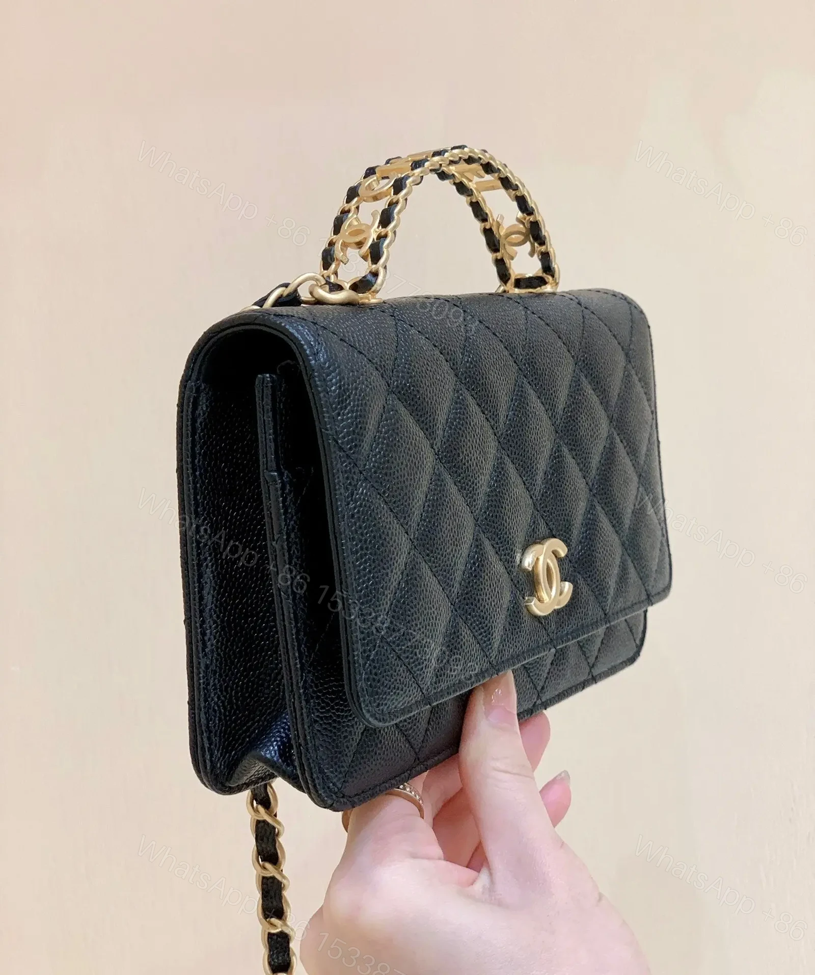 View 4 of CHANEL WOC Wallet on chain