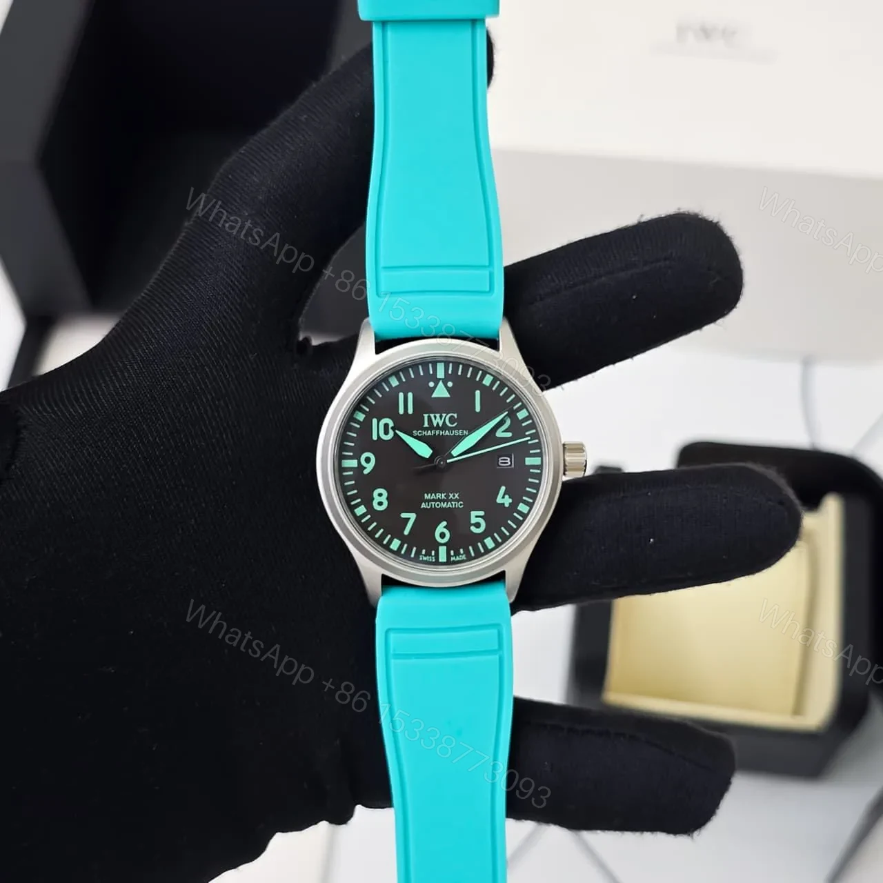 IWC Pilot’s Watch Mark XX AMG IW328210 — view 1