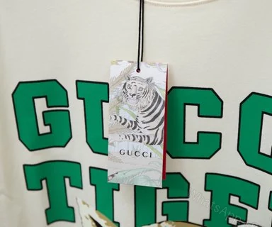 View 7 of GUCCI Tiger T-Shirt – GC0056