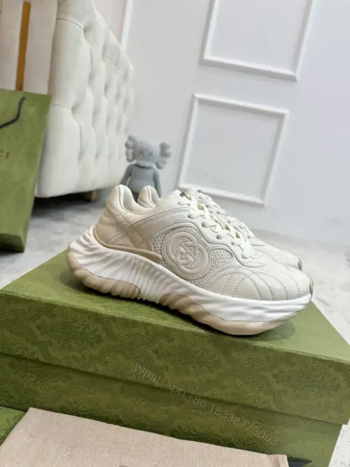 View 2 of MEN’S GUCCI RIPPLE SNEAKER – GC253