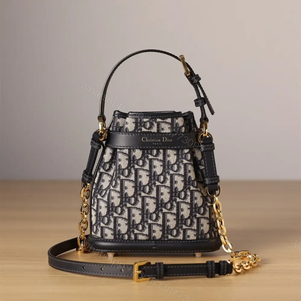 View 2 of 高仿Dior*Cest系列Oblique印花水桶包免檢版XS