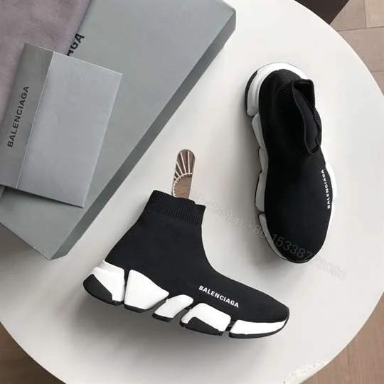 View 3 of BALENCIAGA SPEED 2.0 SNEAKER IN BLACK – BB145