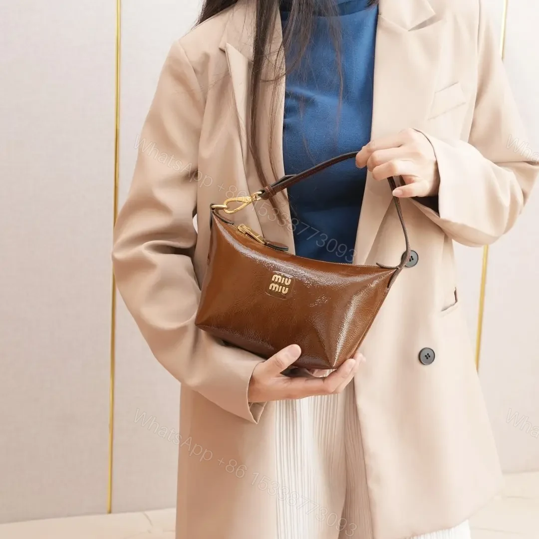 View 14 of 高仿miumiu*Naplak系列5NE841小羊皮飯盒包棕色免檢版