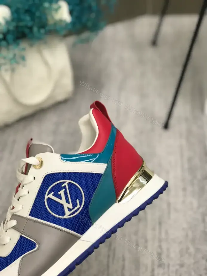 View 9 of LV RUN AWAY SNEAKER – LSVM058