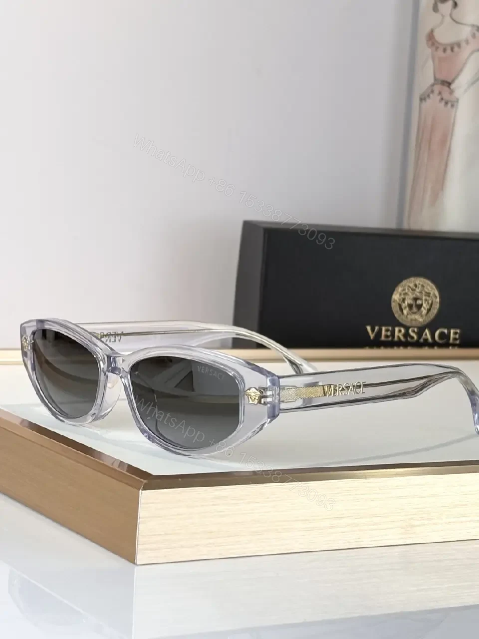 View 9 of Black Acetate Polarized Sunglasses – Luxury Rounded Silhouette, UV400 protection