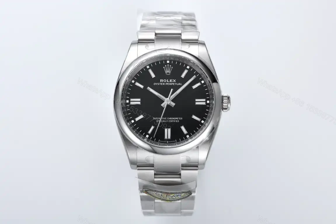 Rolex Datejust 41 Stainless Steel Smooth Oyster Black Dial 126300-0011 — view 1
