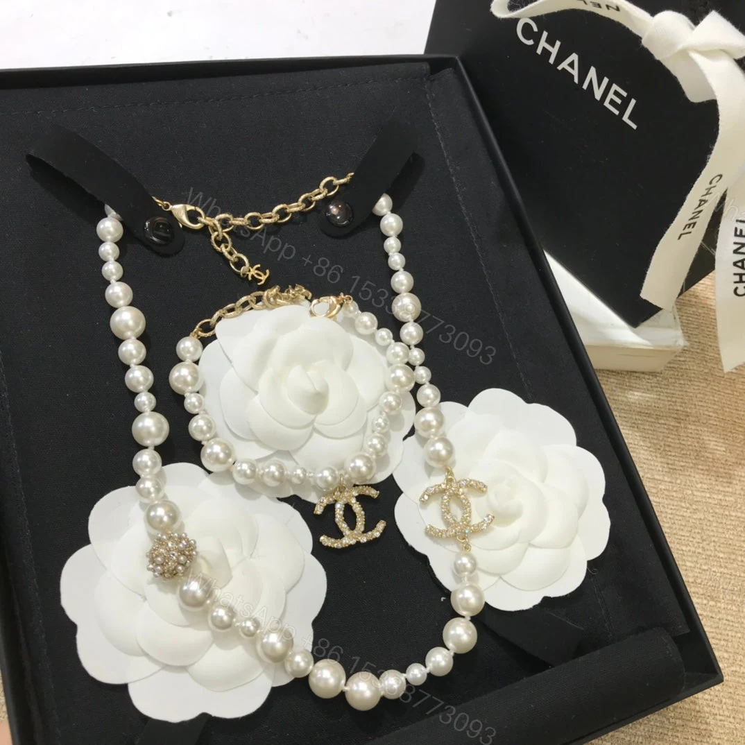 View 3 of EN – Lux Necklace CHL023
