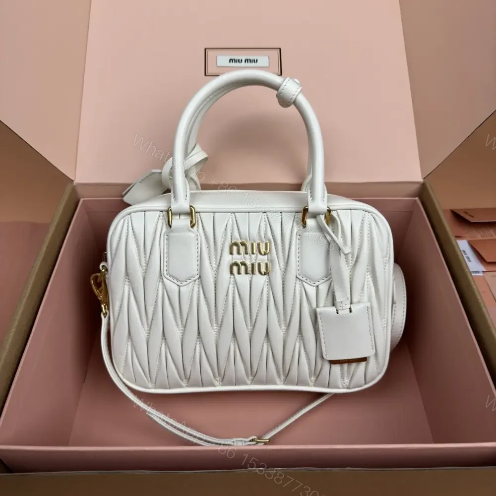 View 7 of 高仿miumiu*Arcadie系列5BB124小羊皮單肩包白色大號免檢版