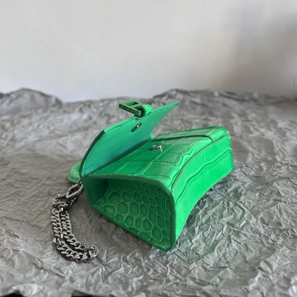 View 7 of 高仿Balenciaga*Nano系列迷你沙漏包綠色