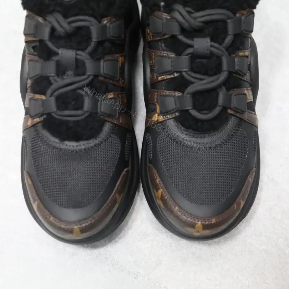View 7 of LV ARCHLIGHT SNEAKER – LSVM019