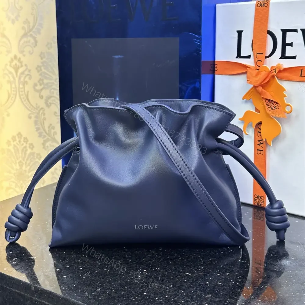 高仿Loewe*Flamenco系列4467福袋包深邃藍Mini免檢版 — view 1