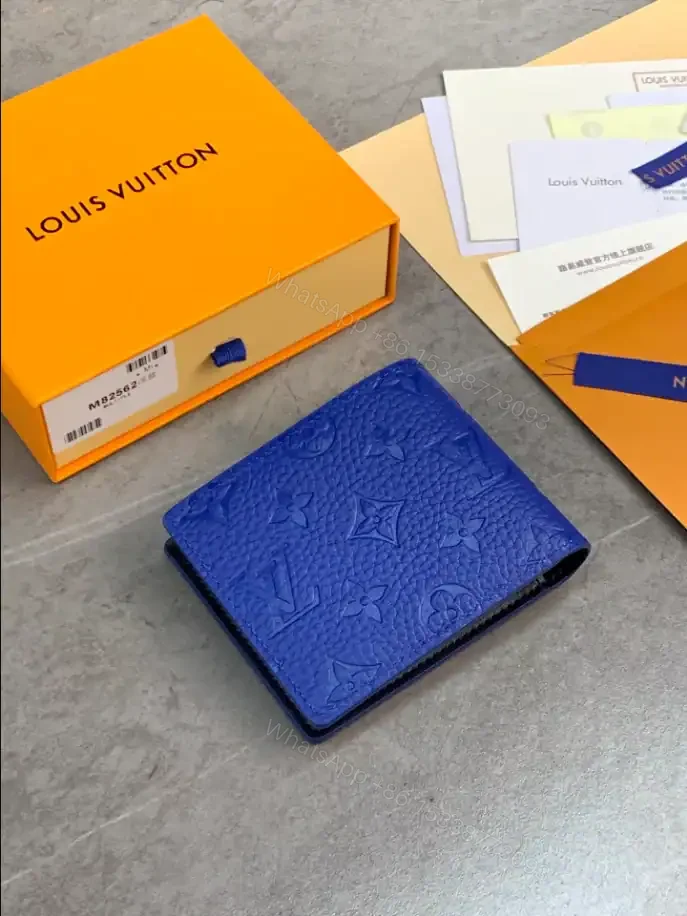 View 3 of LV MULTIPLE WALLET- RRG087